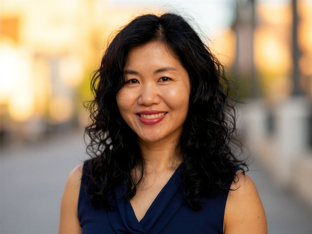Dr. Rui Huang